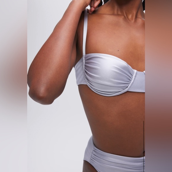 Good American Silver Bikini Set NWT!! - Picture 10 of 13
